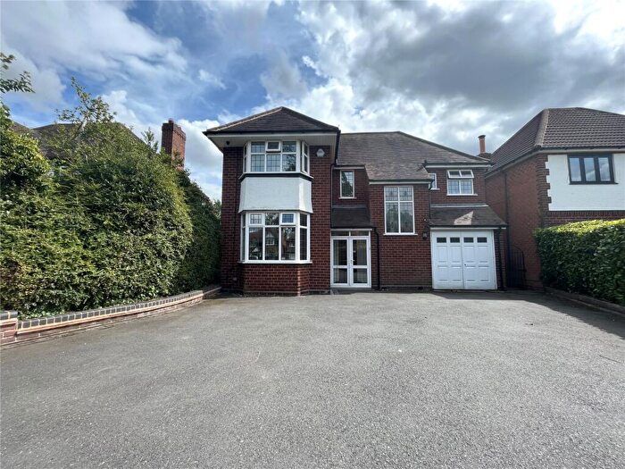 4 Bedroom Detached House To Rent In Sharmans Cross Road, Solihull, West Midlands, B91