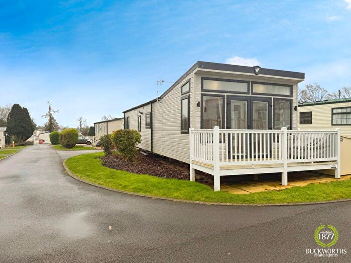 2 Bedroom Property For Sale In Paythorne, Clitheroe, BB7