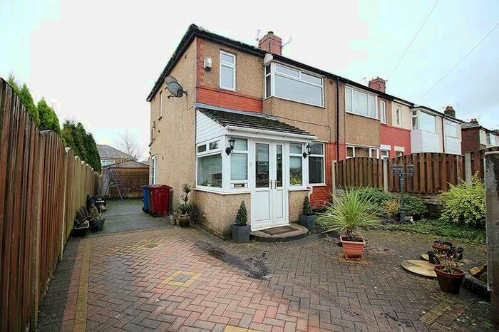 3 Bedroom Property To Rent In Kelsall Avenue, Blackburn, BB1