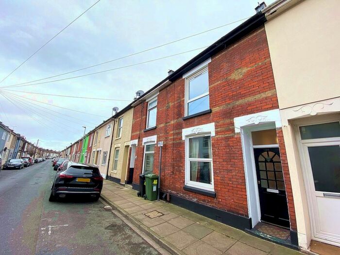 4 Bedroom Terraced House To Rent In Newcome Road, Portsmouth, PO1