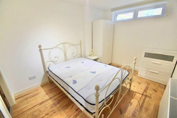 2 Bedroom Flat To Rent In Claremont Gardens, Whitley Bay, NE26