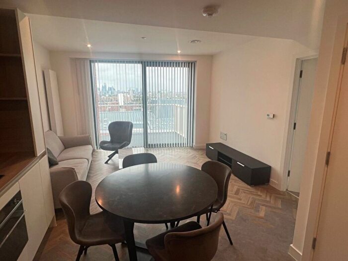 1 Bedroom Apartment To Rent In Makers Yard, London, E3