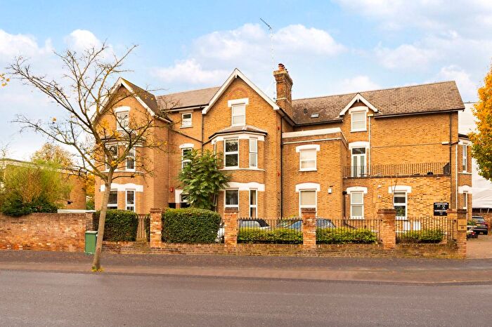 2 Bedroom Flat To Rent In Clarendon House, Kew Gardens Road, TW9