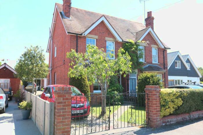 2 Bedroom Maisonette To Rent In Horseshoe Road, Pangbourne, RG8