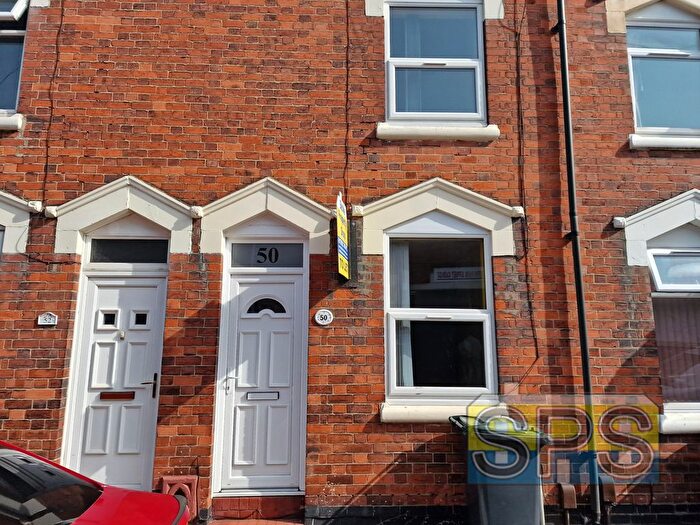 3 Bedroom Terraced House To Rent In Newlands Street, Stoke-On-Trent, ST4