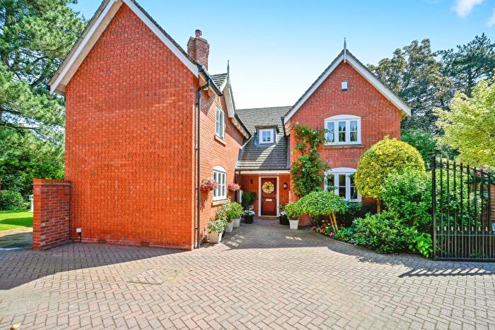 4 Bedroom Detached House For Sale In Orchard Lane, Wolseley Bridge, Stafford, Staffordshire, ST17