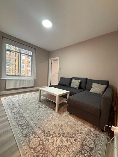 1 Bedroom Flat To Rent In Harrowby Street, Marylebone, London, W1H