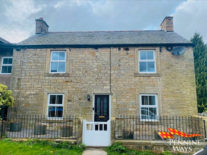 2 Bedroom Cottage To Rent In Lambley, Brampton, CA8