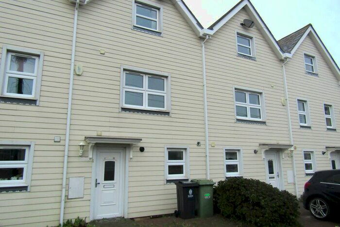 4 Bedroom Terraced House To Rent In Woodberry Way, Walton On The Naze, CO14