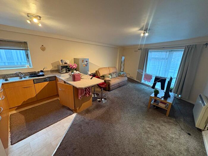 2 Bedroom Apartment To Rent In Old Snow Hill, Birmingham, B4