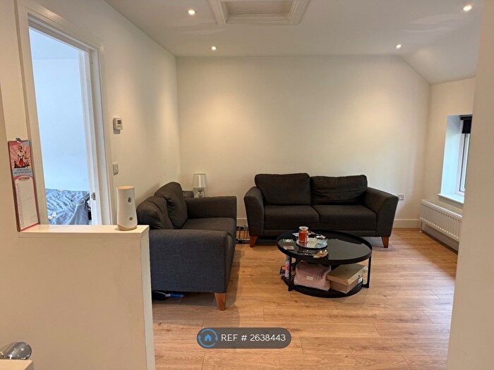 1 Bedroom Maisonette To Rent In Vernon Way, Guildford, GU2