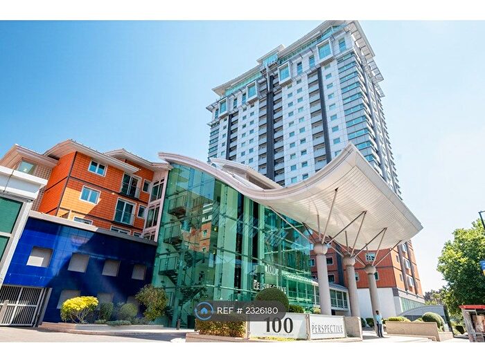 2 Bedroom Flat To Rent In Westminster Bridge Road, London, SE1