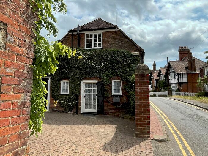 1 Bedroom Detached House To Rent In Church Street, Seal, Kent, TN15