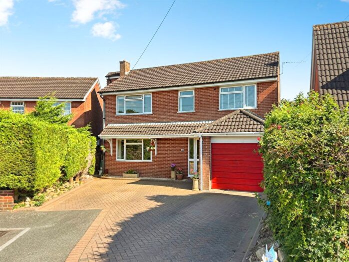 4 Bedroom Detached House For Sale In Southway Drive, Yeovil, BA21