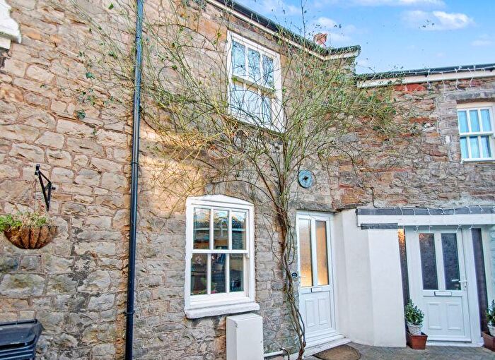 1 Bedroom Cottage To Rent In Kenn Road, Clevedon, BS21
