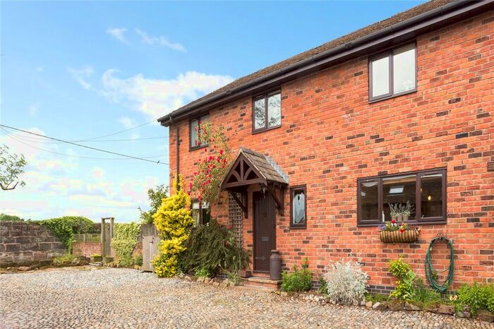 4 Bedroom Semi-Detached House For Sale In Dairy Farm, Newton Lane, Daresbury, Warrington, WA4