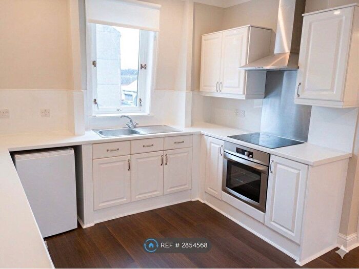 1 Bedroom Flat To Rent In Dunlop St, Renfrew, PA4