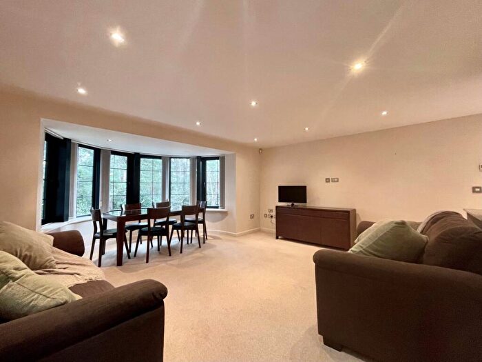 2 Bedroom Flat For Sale In Dornoch, Compton Avenue, Lilliput, BH14