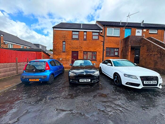 3 Bedroom Terraced House For Sale In Bristol Close, Blackburn, BB1