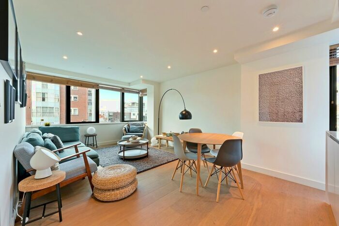 2 Bedroom Flat To Rent In Fann Street, Barbican, London, EC2Y