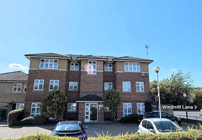1 Bedroom Flat To Rent In William Close, Southall, UB2
