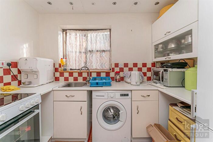 1 Bedroom Flat For Sale In Creighton Road, London, N17