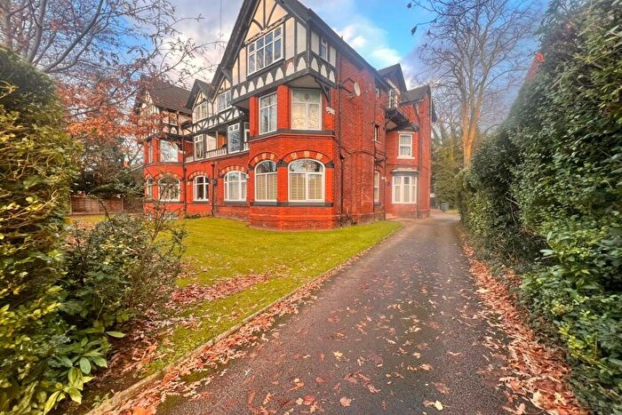 Apartment To Rent In Ballbrook Avenue, Manchester, M20