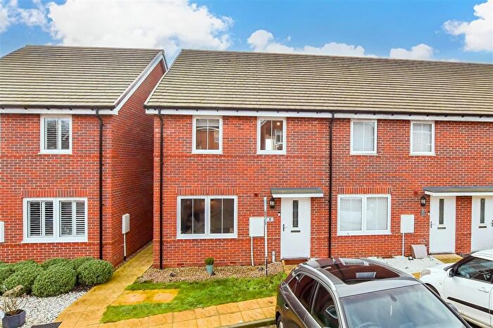 3 Bedroom End Of Terrace House For Sale In Clementina Crescent, Haywards Heath, West Sussex, RH16