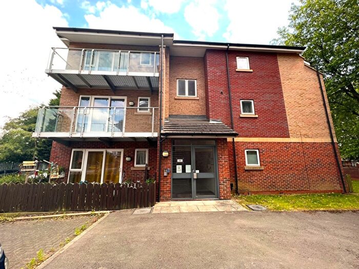 2 Bedroom Flat To Rent In Cottingham Road, Hull, HU6