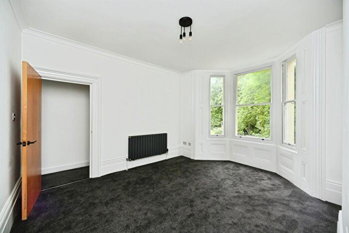 1 Bedroom Flat For Sale In Springfield Road, Brighton, BN1