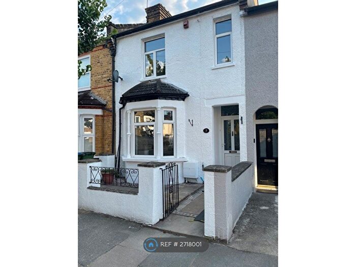4 Bedroom Terraced House To Rent In Llanover Road, London, SE18