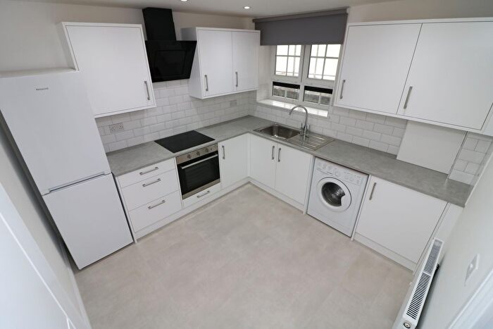 1 Bedroom Flat To Rent In Holloway Road, London, N7