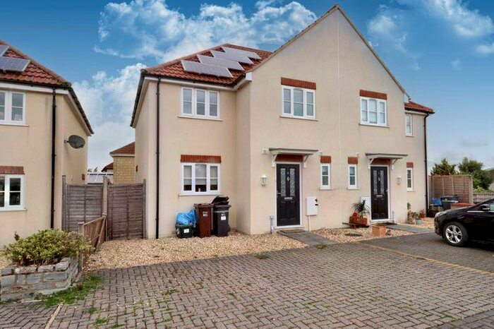 3 Bedroom Semi-Detached House To Rent In Countryman Close, Glastonbury, BA6