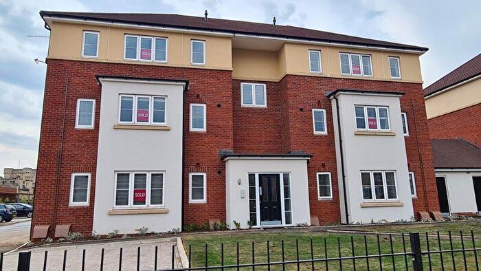 2 Bedroom Apartment To Rent In Underwood Close, Peterborough, PE3