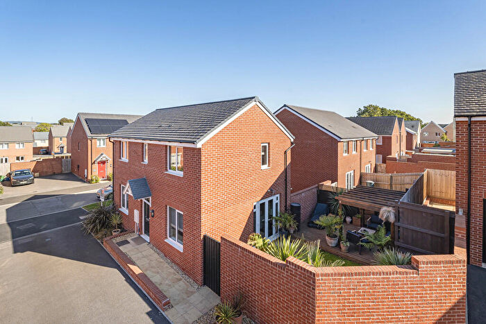 3 Bedroom Detached House For Sale In Calves Close, Cranbrook, EX5