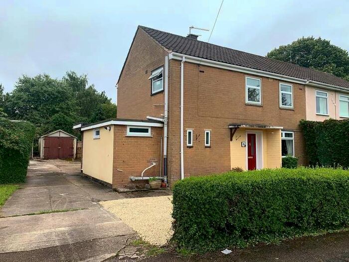 3 Bedroom Semi-Detached House To Rent In Walthamstow Drive, Mackworth, DE22