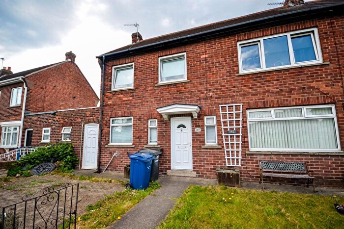 3 Bedroom Semi-Detached House For Sale In Hadrian Road, Jarrow, NE32
