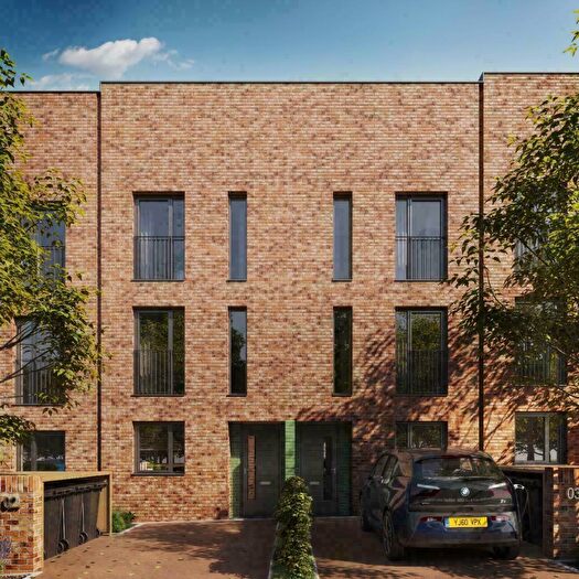 3 Bedroom Town House For Sale In Collyhurst Village, Collyhurst, Manchester, M40