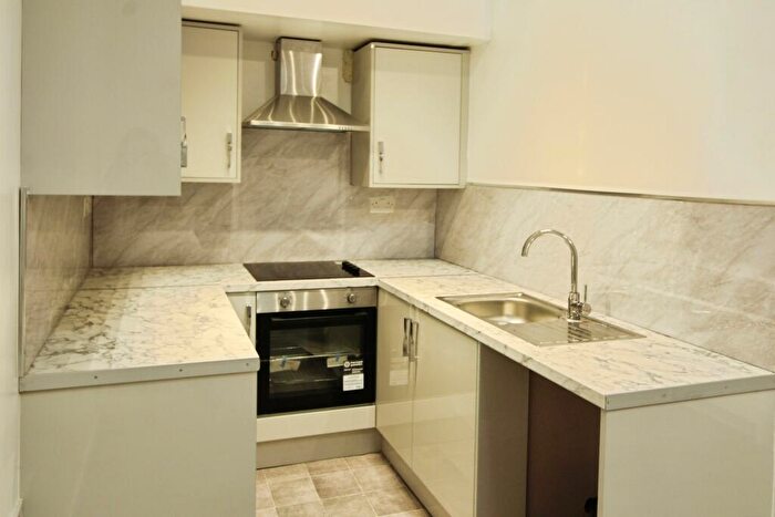2 Bedroom Flat To Rent In Every Street, Brierfield., BB9