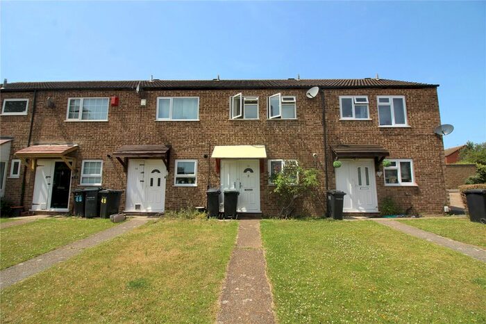 3 Bedroom Terraced House To Rent In Thistledown, Gravesend, Kent, DA12