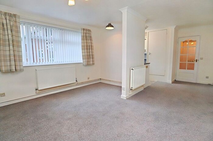 Studio To Rent In Coniston Way, Nuneaton, Warwickshire, Nuneaton, CV11