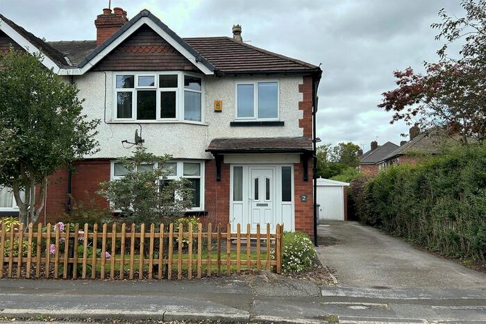 3 Bedroom Semi-Detached House To Rent In Sandileigh Avenue, Knutsford, WA16