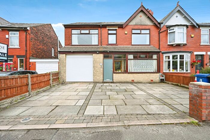 4 Bedroom Semi-Detached House For Sale In Winstanley Road, Billinge, Wigan, Greater Manchester, WN5