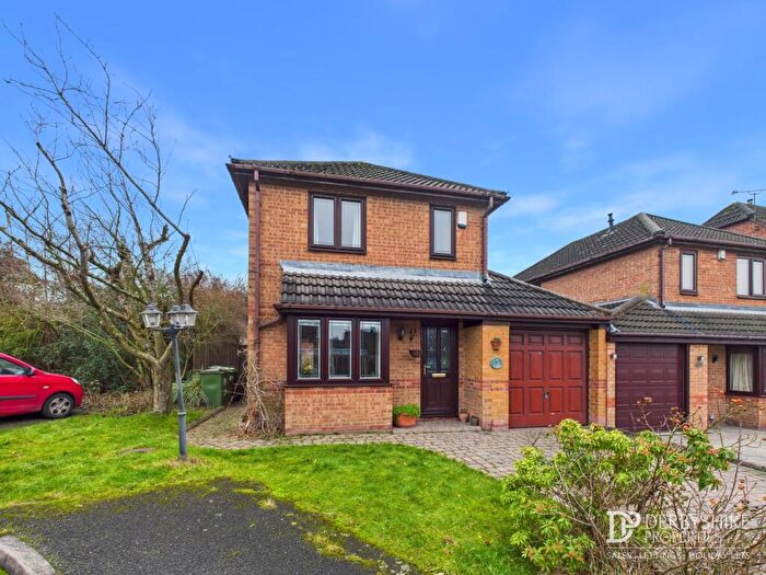 3 Bedroom Detached House For Sale In Cantley Road, Riddings, DE55