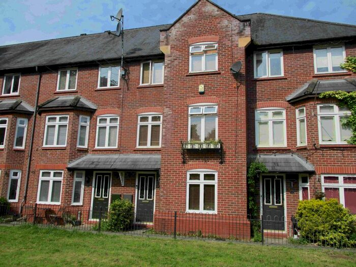 4 Bedroom Town House To Rent In Astley Hall Drive, Astley, Greater Manchester, M29
