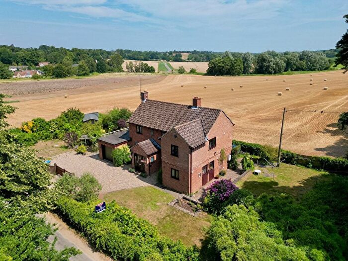 3 Bedroom Detached House For Sale In The Street, Little Bealings, Woodbridge, IP13