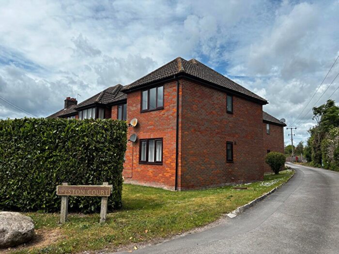1 Bedroom Apartment To Rent In Weston Road, Aston Clinton, Aylesbury, HP22