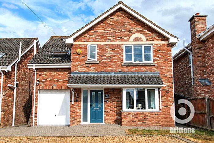 4 Bedroom Detached House For Sale In Church Road, Wiggenhall St. Mary The Virgin, King's Lynn, PE34