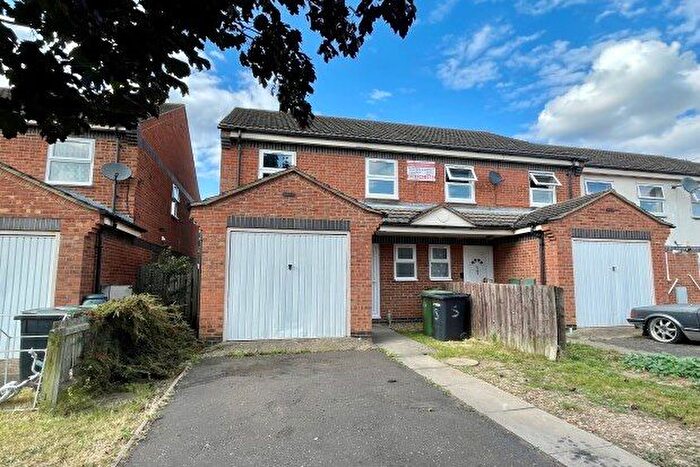 3 Bedroom Property To Rent In The Maples, Peterborough, PE1