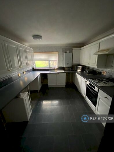 2 Bedroom Flat To Rent In Green Park Road, Southampton, SO16